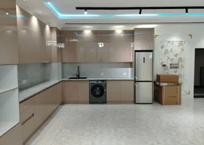 3-комн. квартира, 4 этаж, 89 м², 102 ру ба ру родом