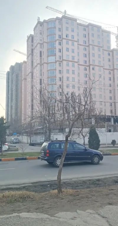 Помещение под магазин / салон, 98м², Донишгохи Тичорати Диагностика
