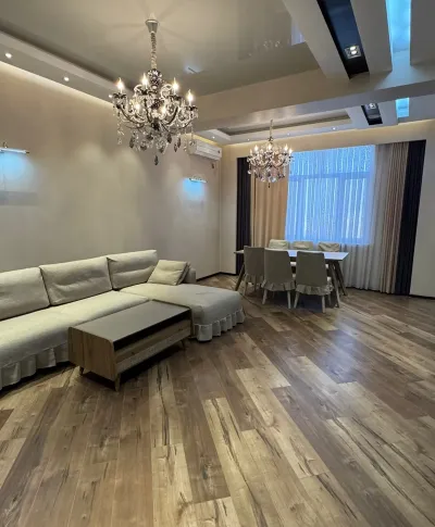 2-комн. квартира, 9 этаж, 100м², Дом печать, Таможня