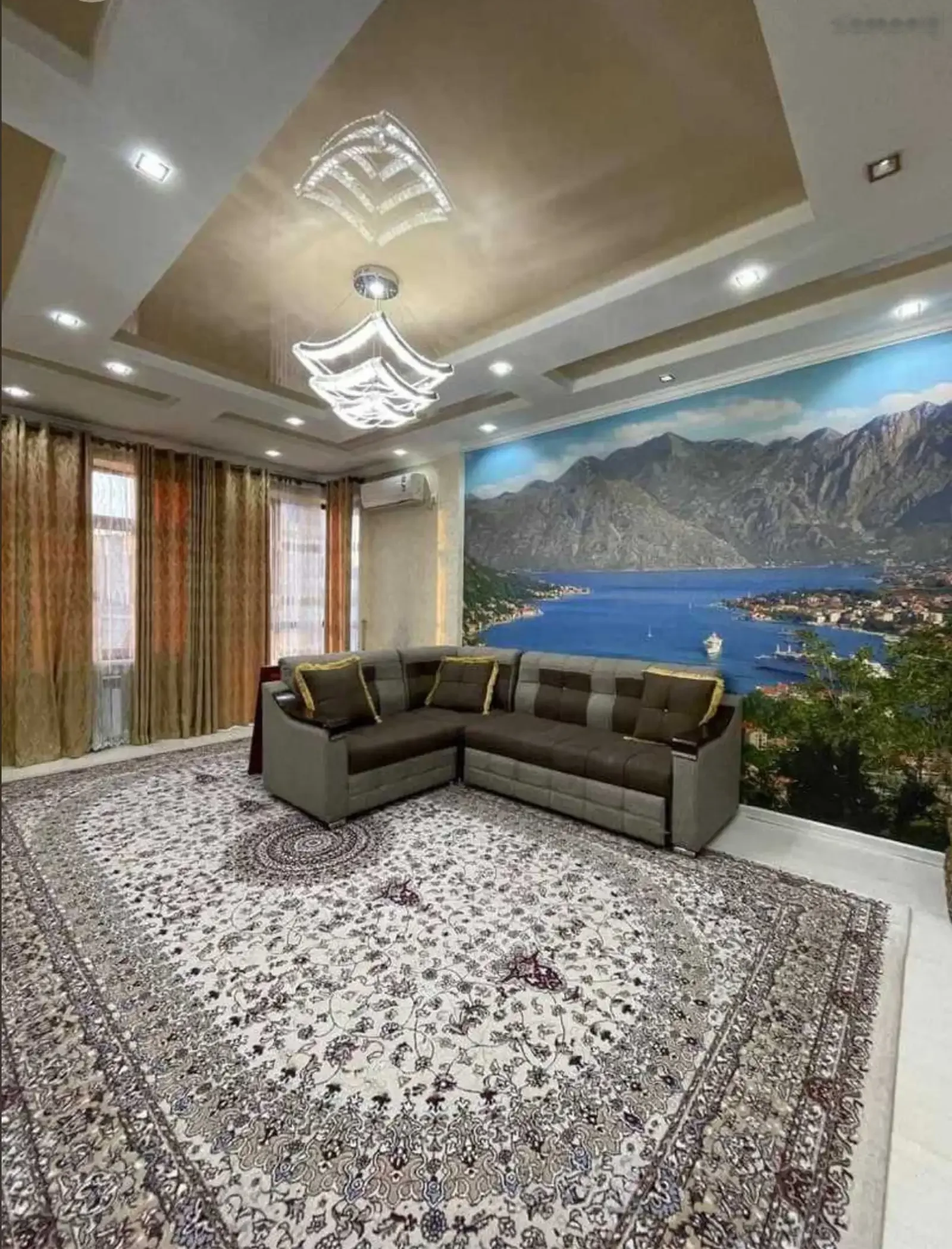 2-комн. квартира, 4 этаж, 70м², дом печать