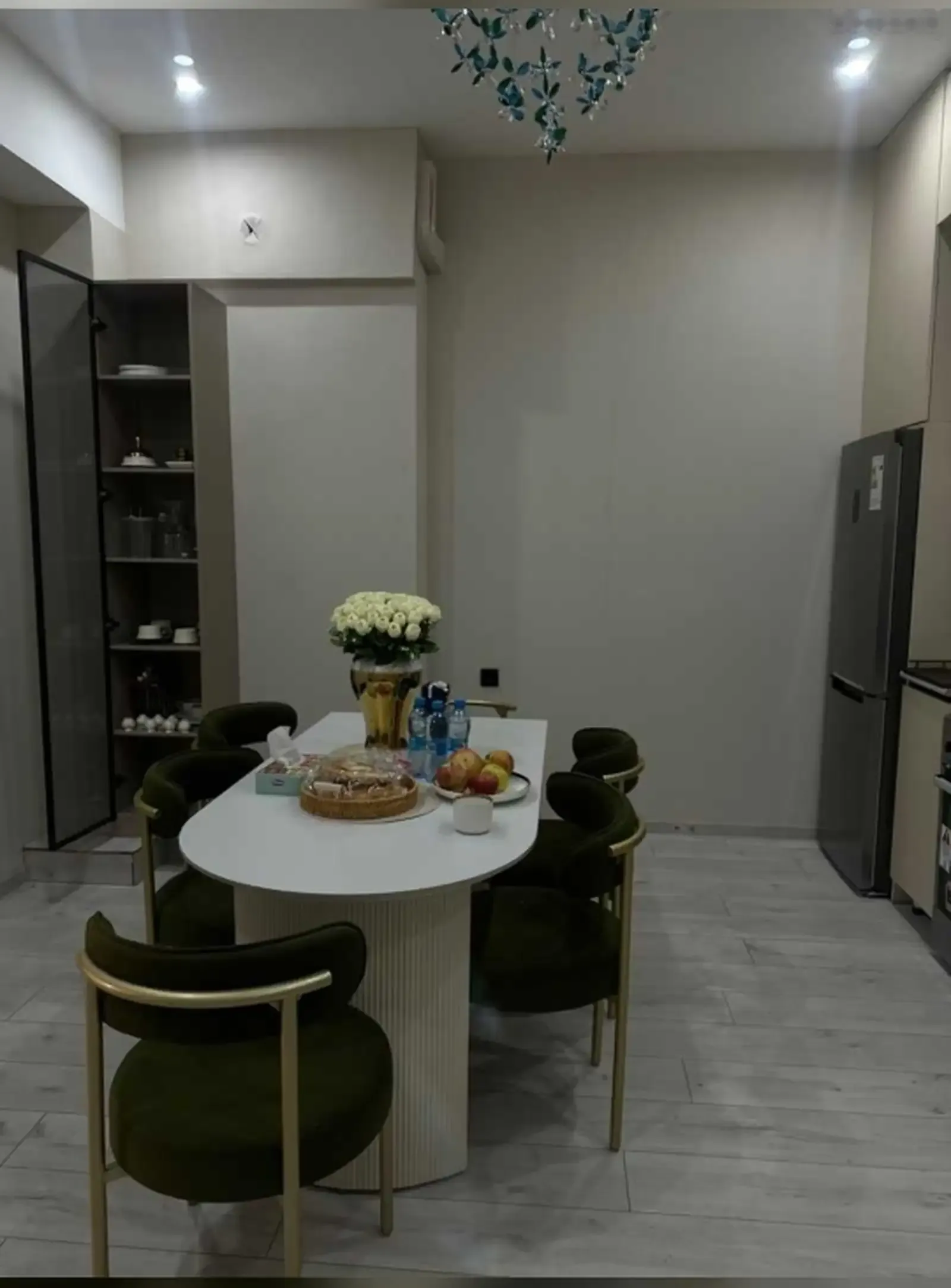 2-к квартира, 11 этаж, 84 м², И. Сомони