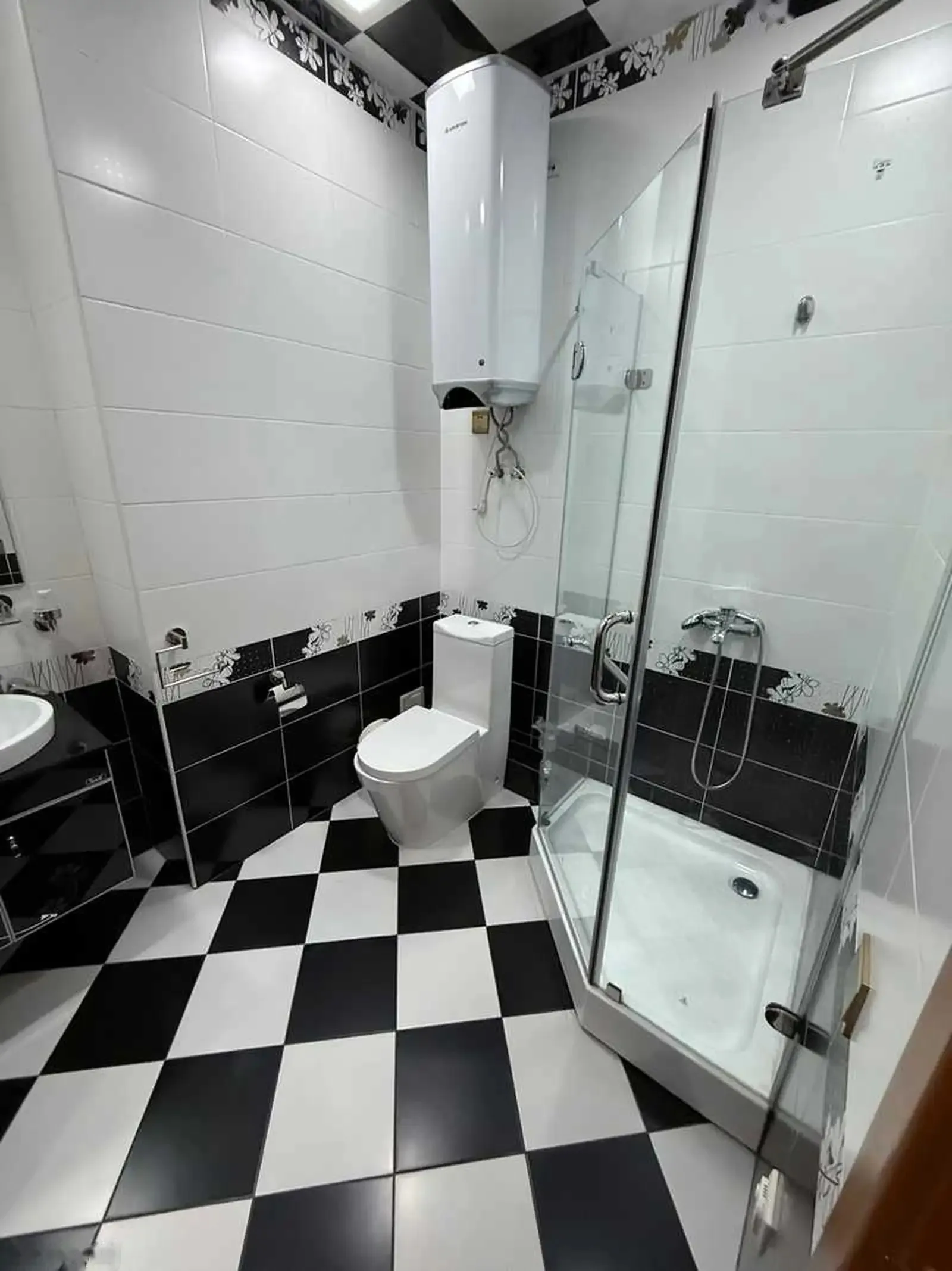 2-комн. квартира, 3 этаж, 146м², султанбей