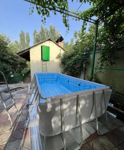 Бассейн Intex