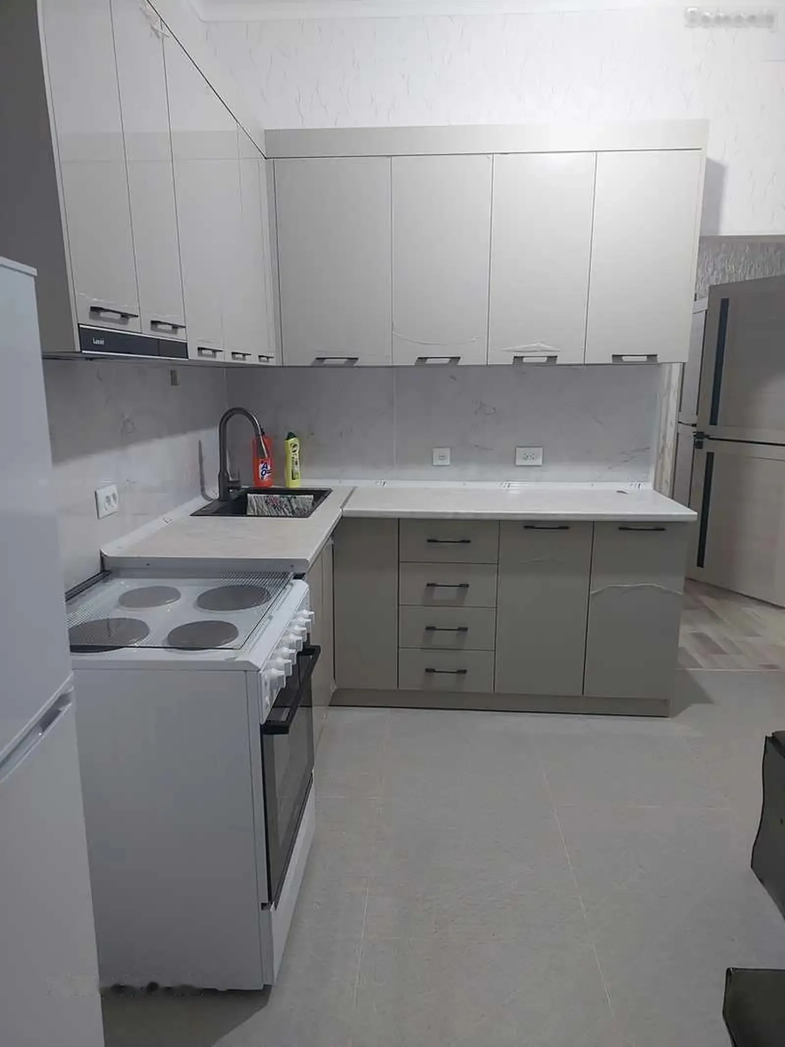 2-комн. квартира, 11 этаж, 77м², 82мкр