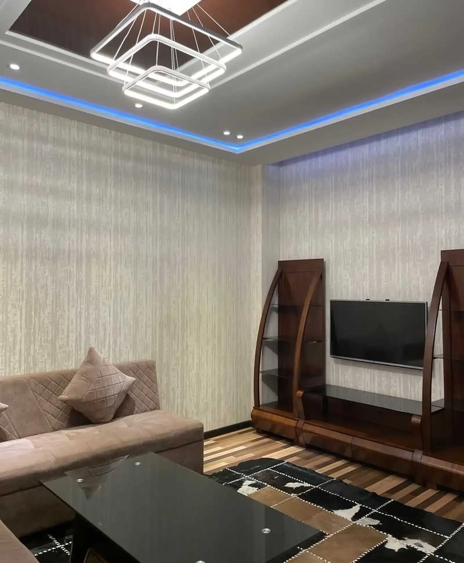 2-комн. квартира, 15 этаж, 55м², Сомони