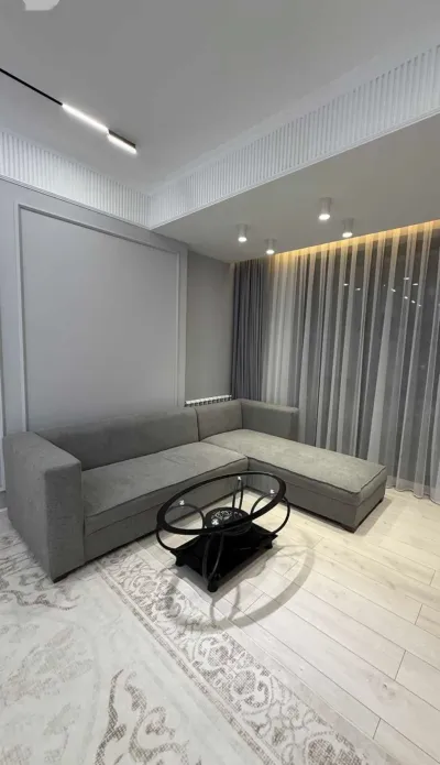 2-комн. квартира, 12 этаж, 65м², Шохмансур Бустон сити
