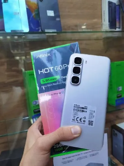 Infinix Hot 60 pro + 16/256Gb titanium