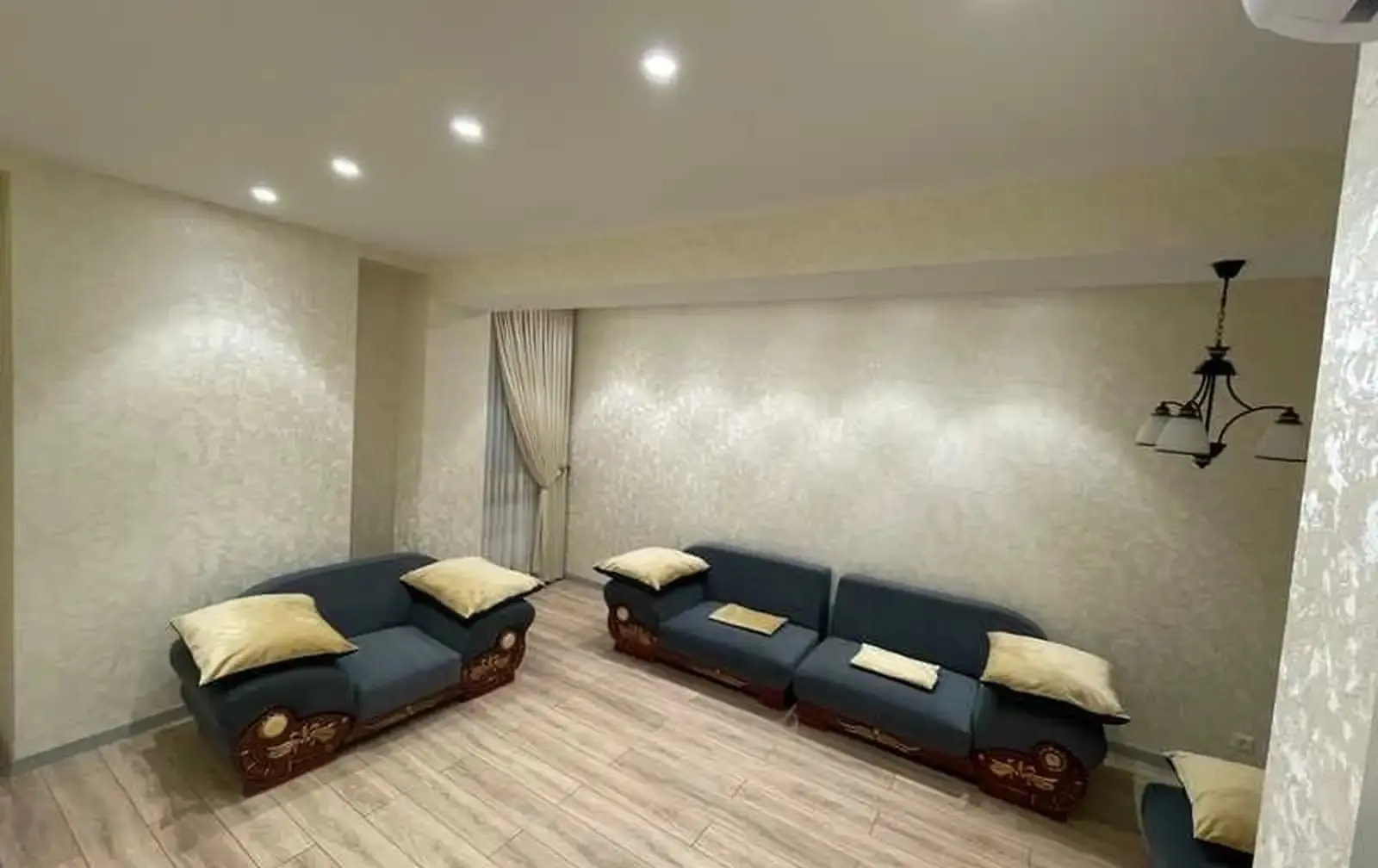 2-комн. квартира, 4 этаж, 80м², И.Сомони