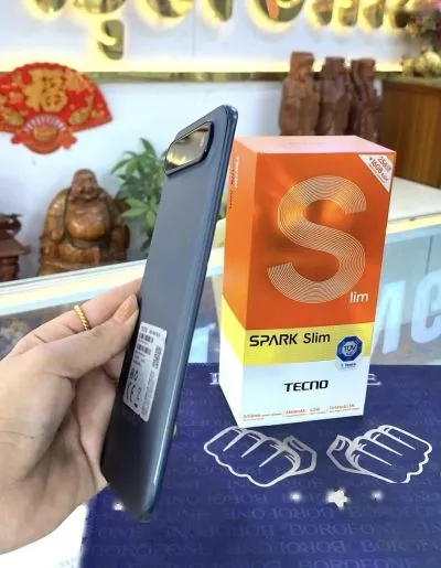 Tecno Spark Slim 256 gb