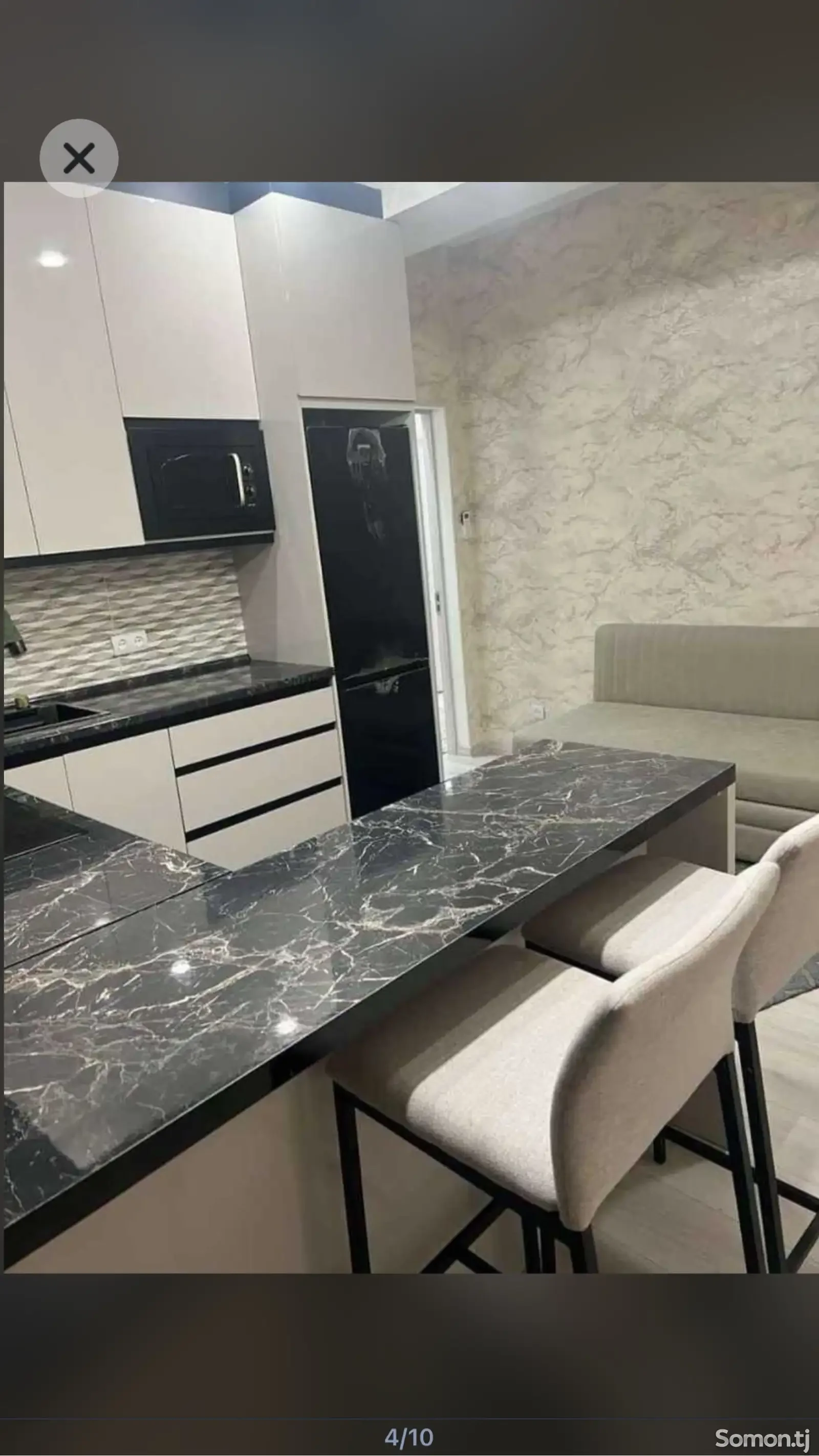 2-комн. квартира, 5 этаж, 75м², Голубой экран