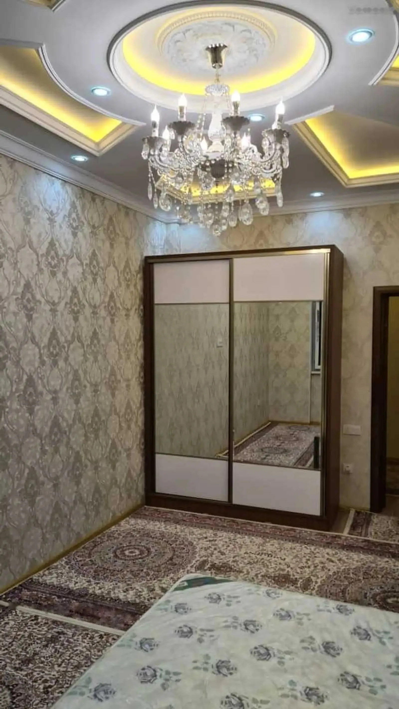 2-комн. квартира, 5 этаж, 85м², Молодежный Театр