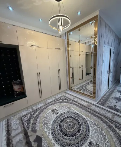 2-комн. квартира, 11 этаж, 80м², сино