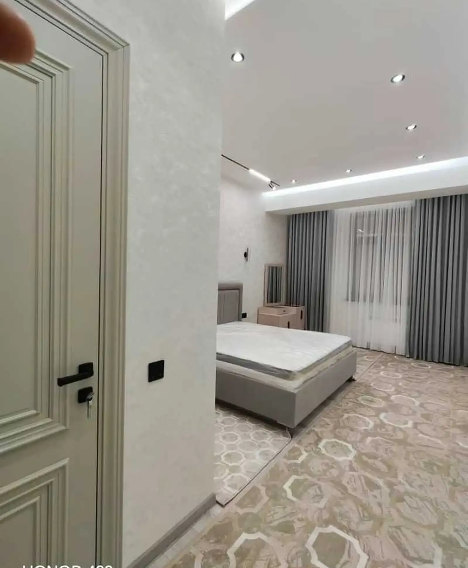 2-комн. квартира, 7 этаж, 77м², Ашан