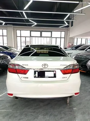 Toyota Camry, 2015