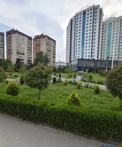 2-комн. квартира, 8 этаж, 108 м², Фирдавси