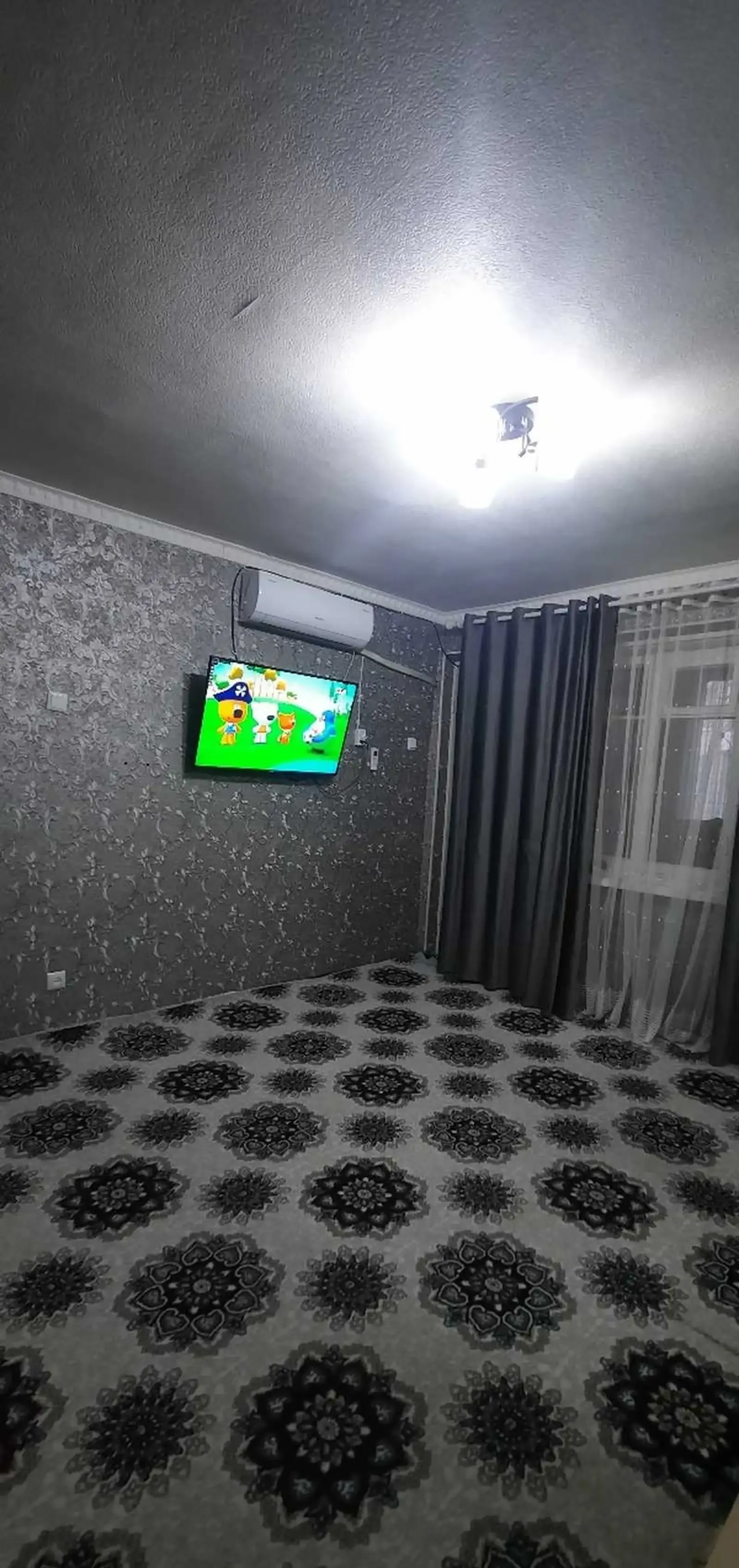2-комн. квартира, 3 этаж, 42м², Садбарг Доми Ватан