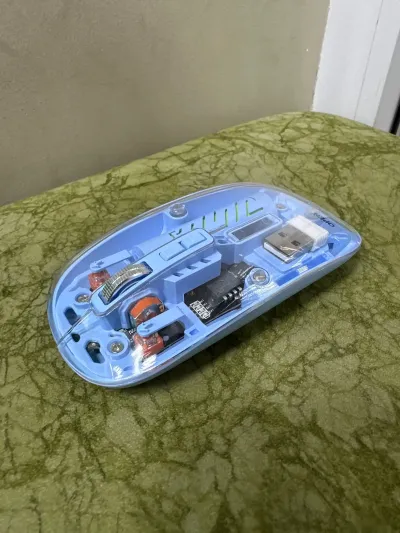 Беспроводная прозрачная мышка с зарядом Bluetooth mouse