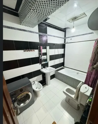 4-комн. квартира, 5 этаж, 130 м², Сомонӣ