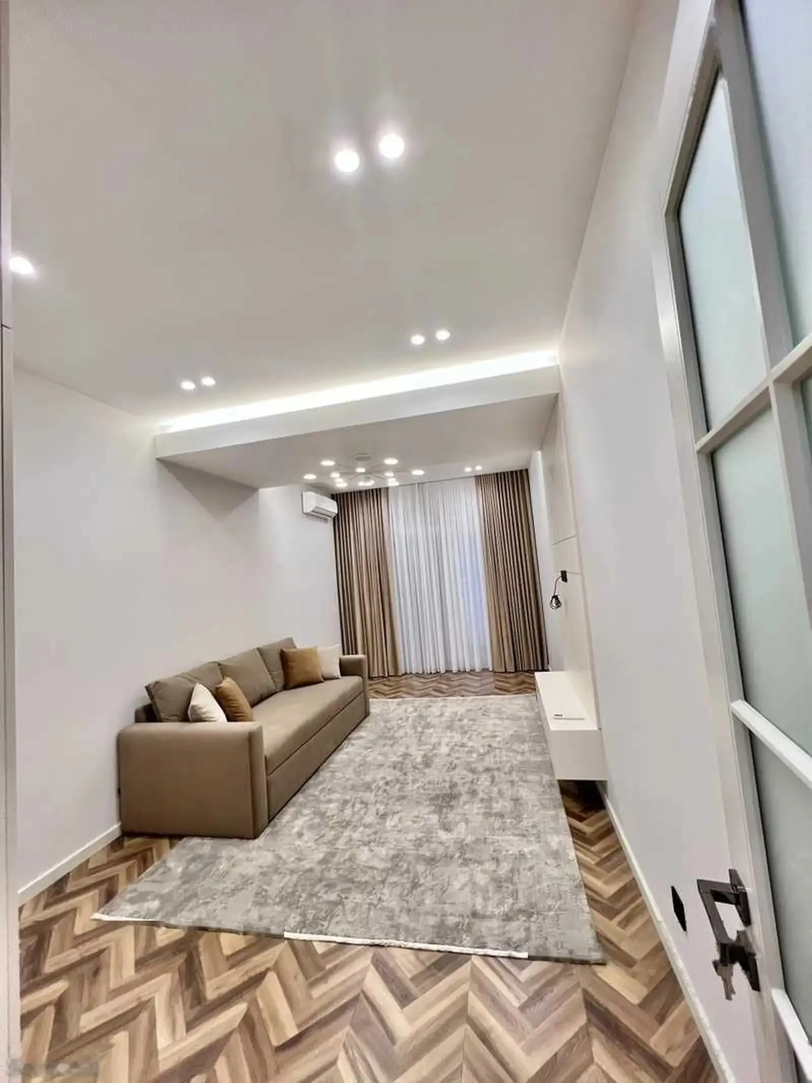 4-комн. квартира, 3 этаж, 139м², Шохмансур