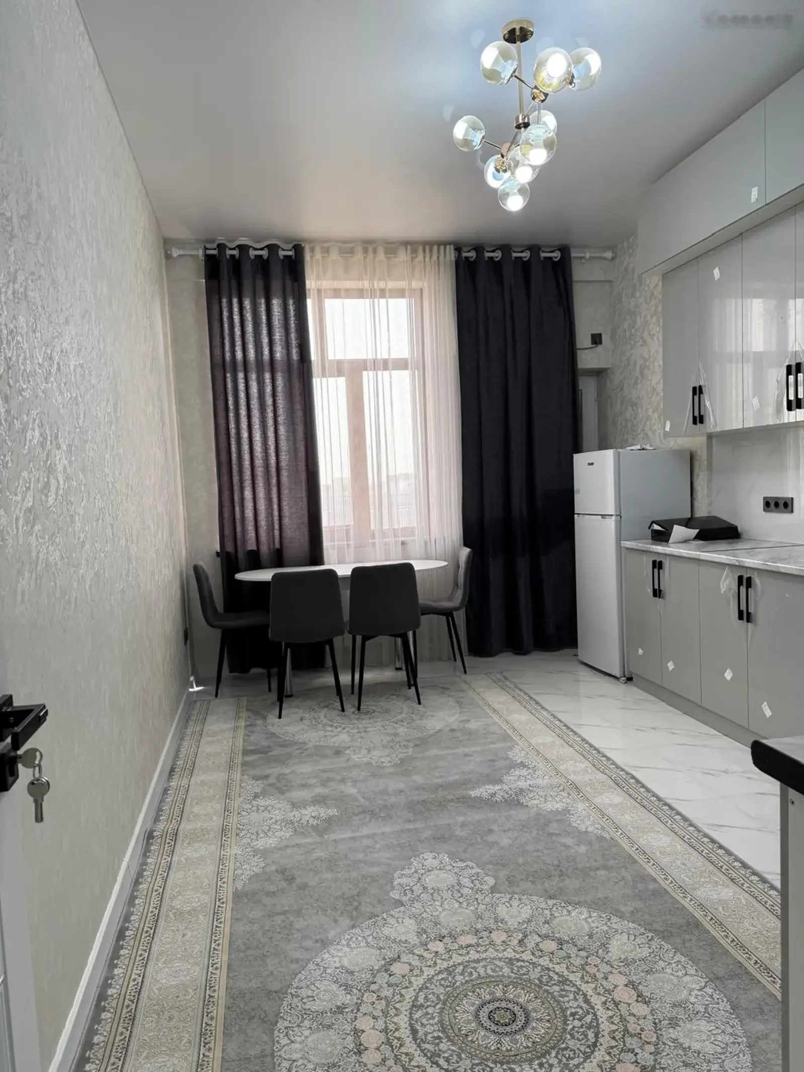 2-комн. квартира, 9 этаж, 72м², Шохмансур
