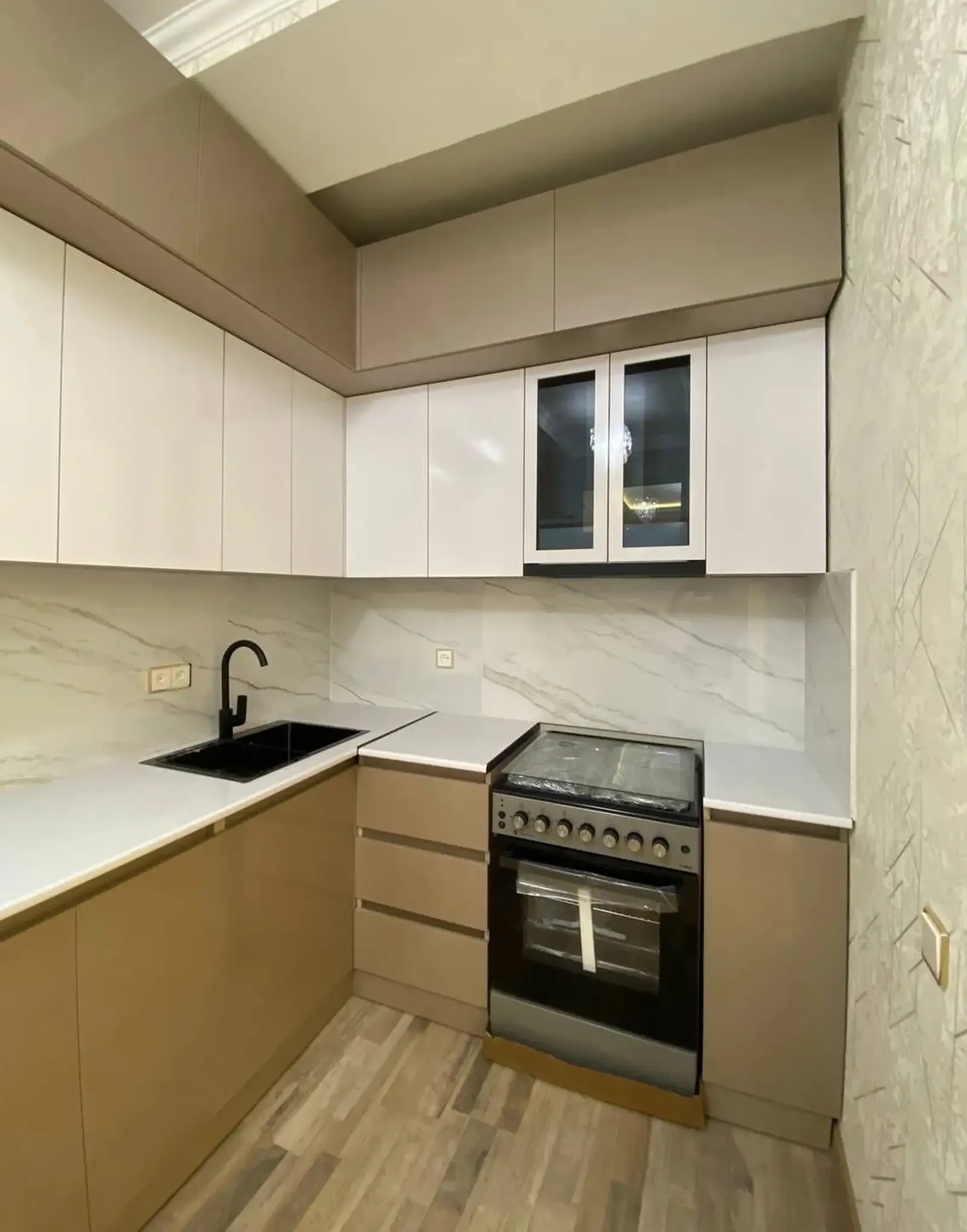 3-комн. квартира, 3 этаж, 78 м², Фирдавси