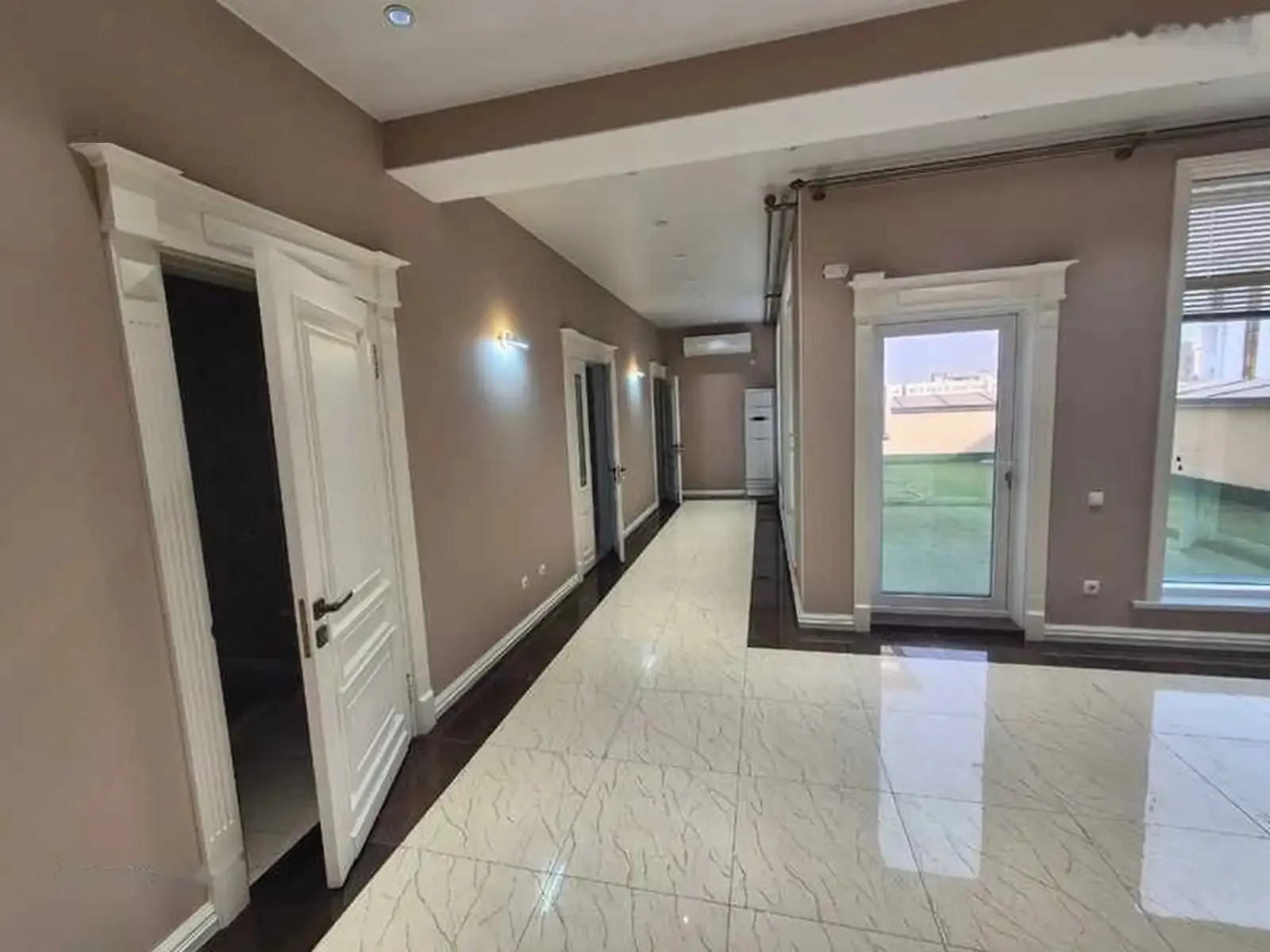 4-комн. квартира, 16 этаж, 236м², дом печати