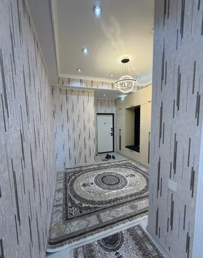 2-комн. квартира, 11 этаж, 80м², сино