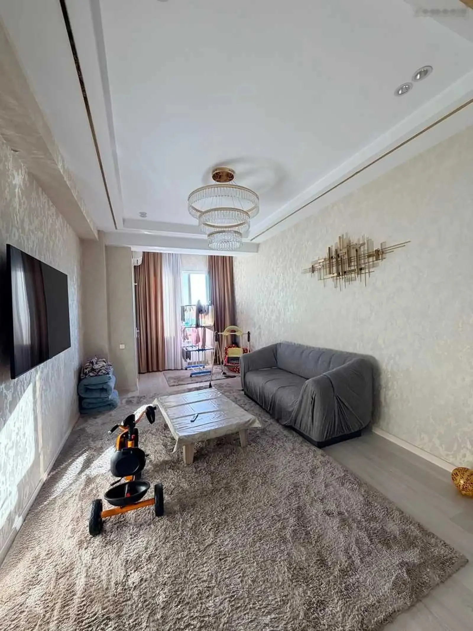 3-комн. квартира, 13 этаж, 105м², пайкари 112мкр