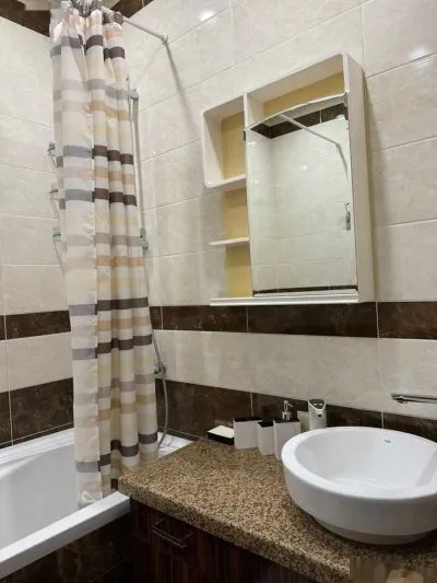 4-комн. квартира, 5 этаж, 125м², Рудаки