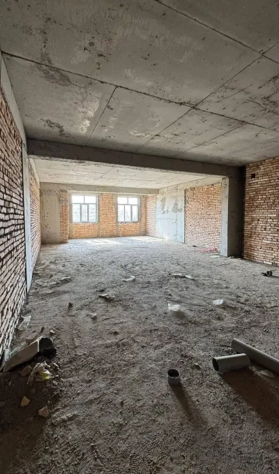 3-комн. квартира, 2 этаж, 93 м², Фирдавси
