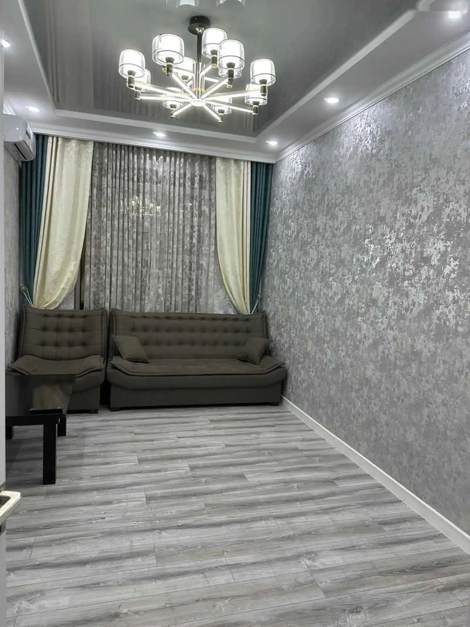 2-комн. квартира, 14 этаж, 56м², Фирдавси