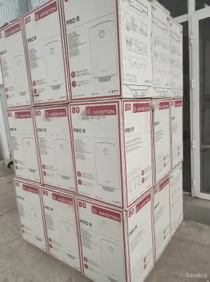 Водонагреватель Ariston 80л