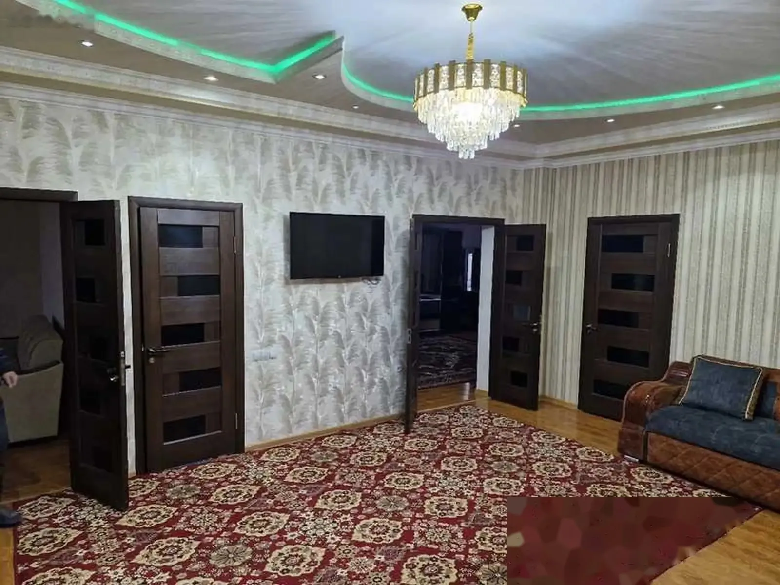 4-комн. квартира, 4 этаж, 150м², 92 мкр