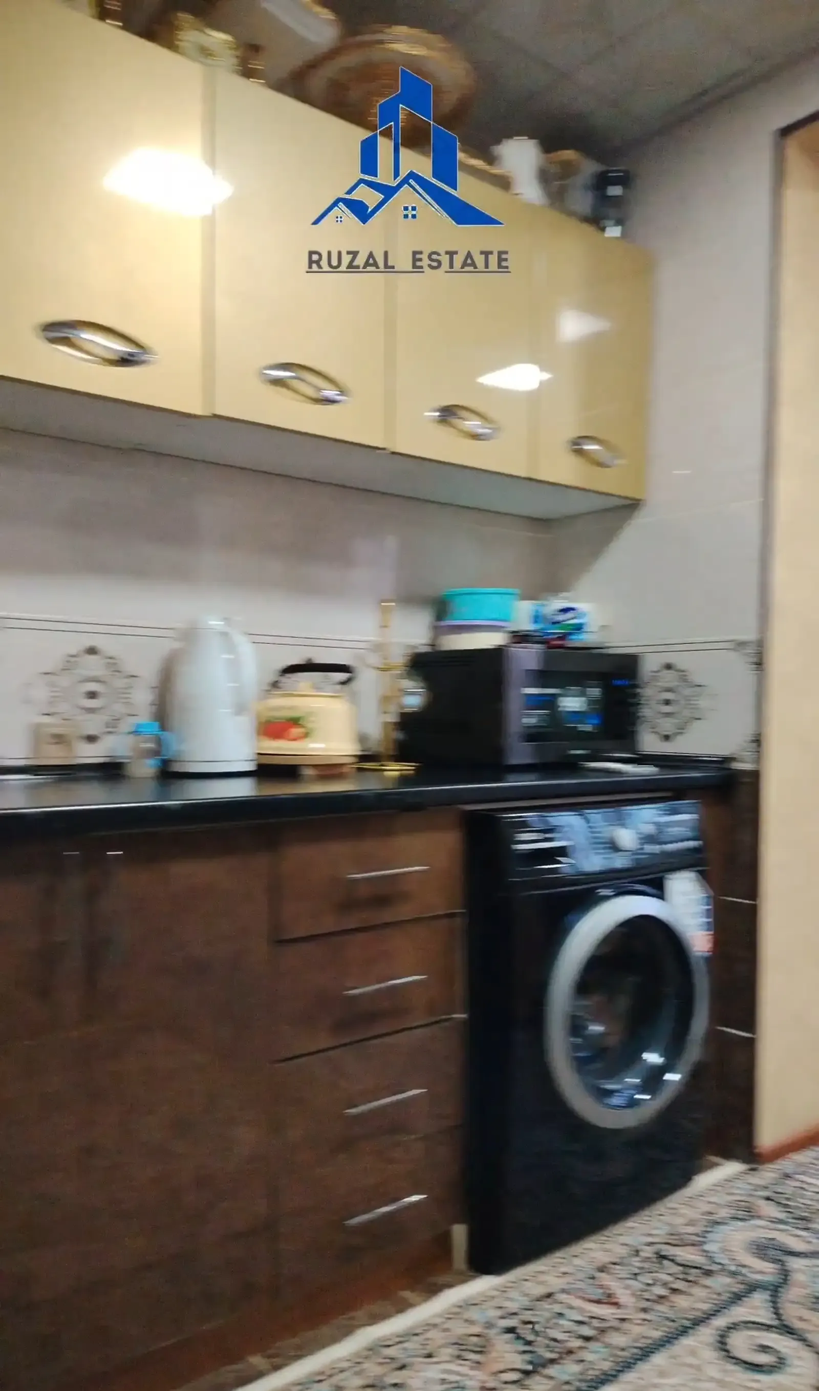3-комн. квартира, 4 этаж, 64 м², Сино 32-мкр 33-мкр