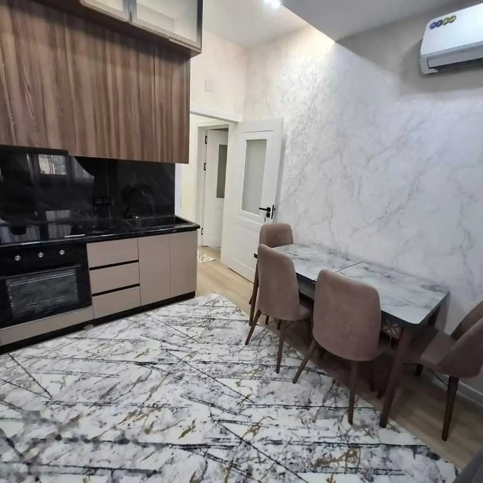 2-комн. квартира, 21 этаж, 59м², Гостиница Hilton