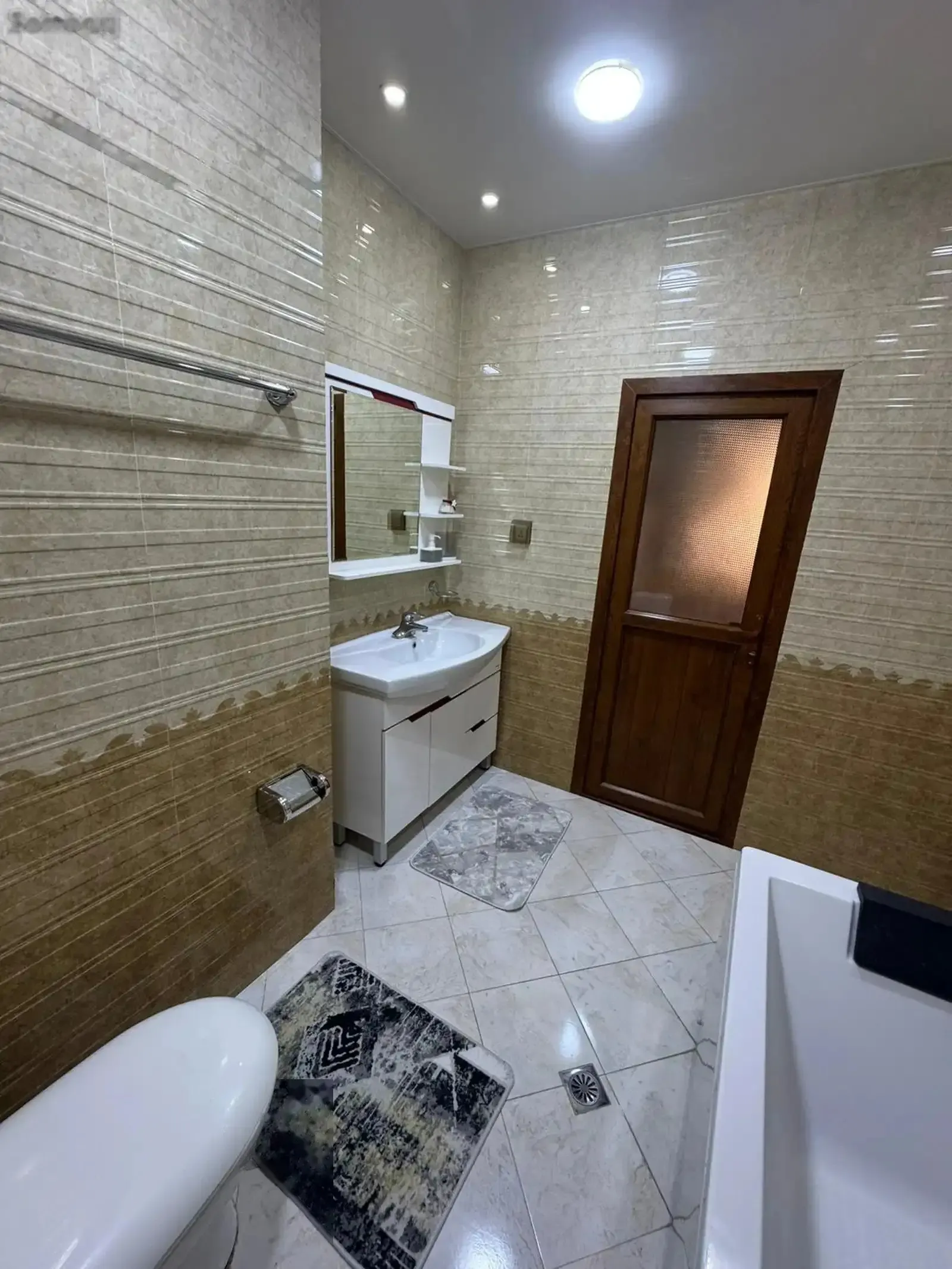 3-комн. квартира, 10 этаж, 107м², Шохмансур