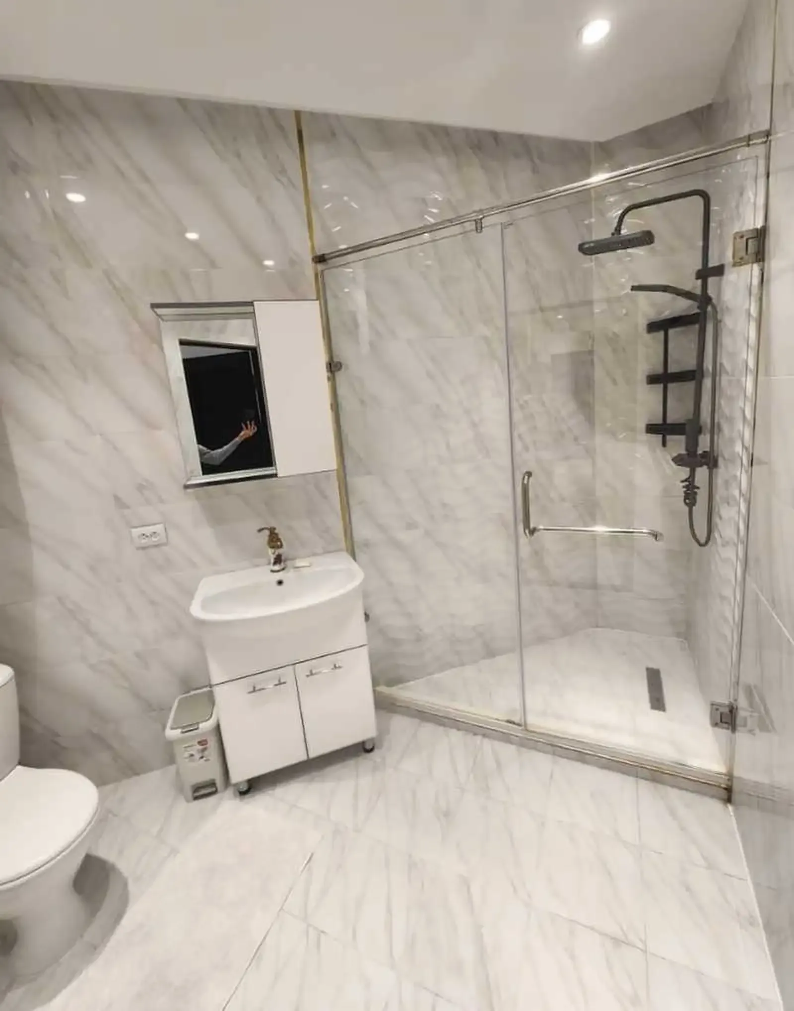 2-комн. квартира, 12 этаж, 72м², Чор Дома