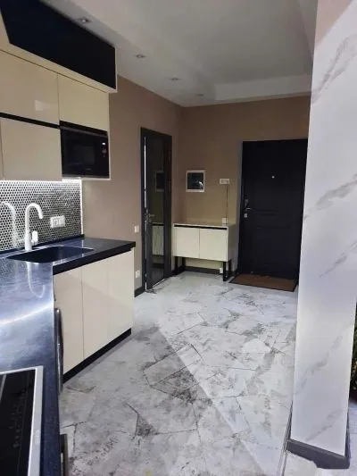 2-комн. квартира, 13 этаж, 70м², Аэропорт