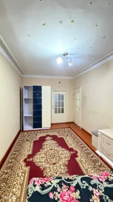 4-комн. квартира, 3 этаж, 80м², сино