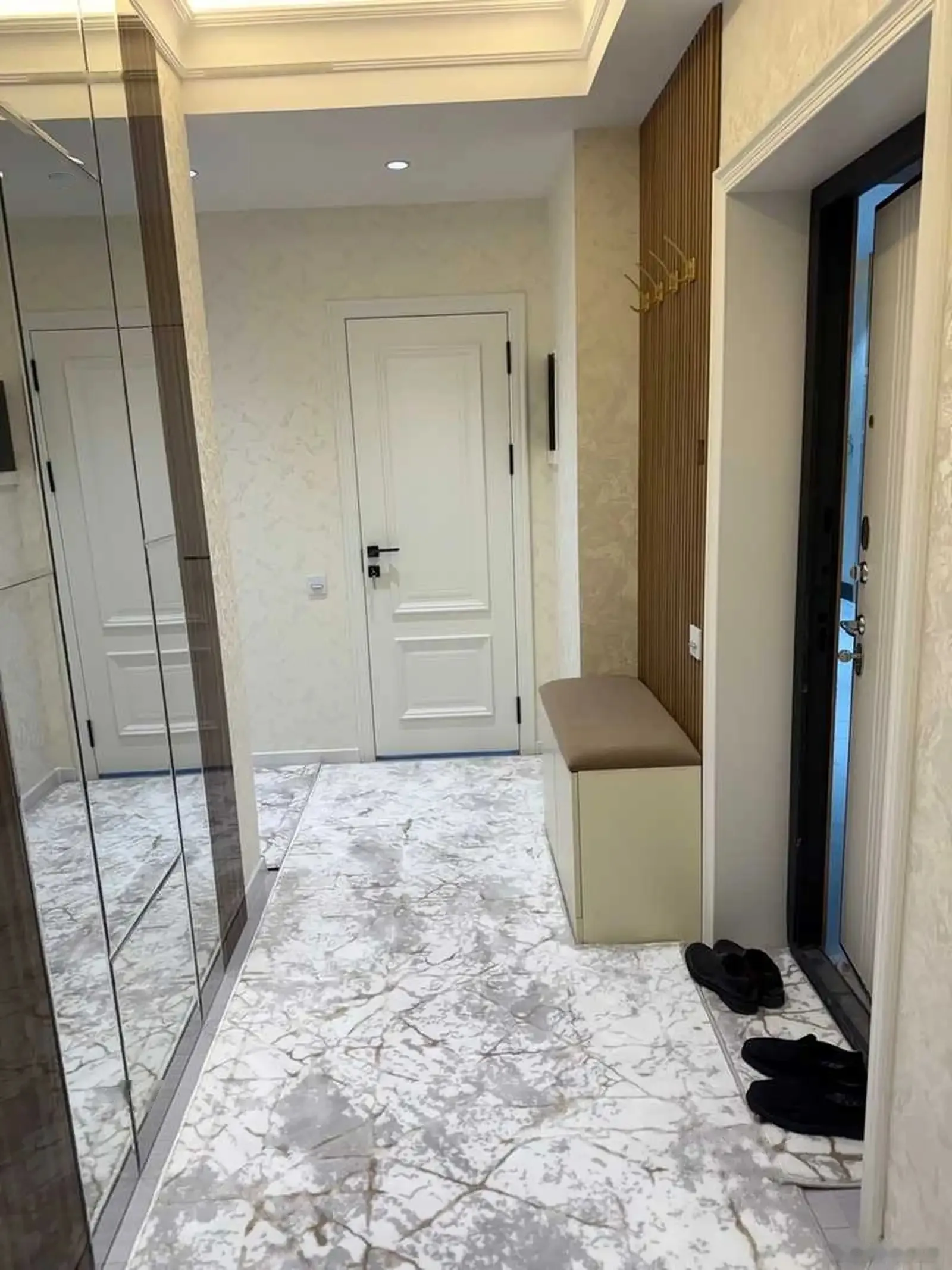 2-комн. квартира, 10 этаж, 80м², Ашан
