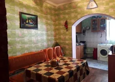 3-комн. квартира, 2 этаж, 70м², Аэропорт
