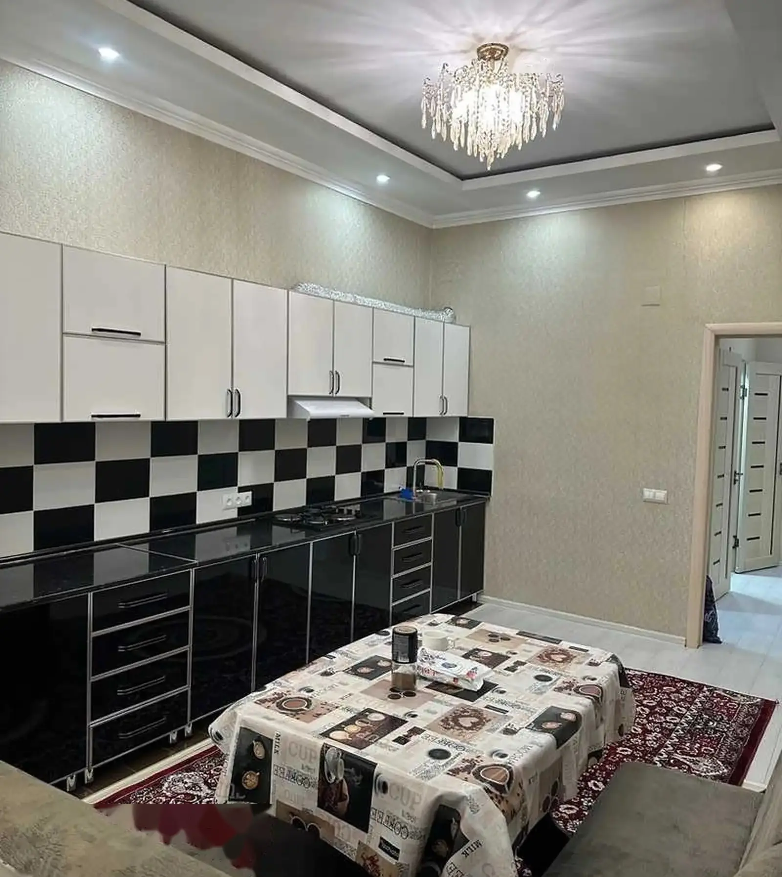 2-комн. квартира, 11 этаж, 90м², Шохмансур