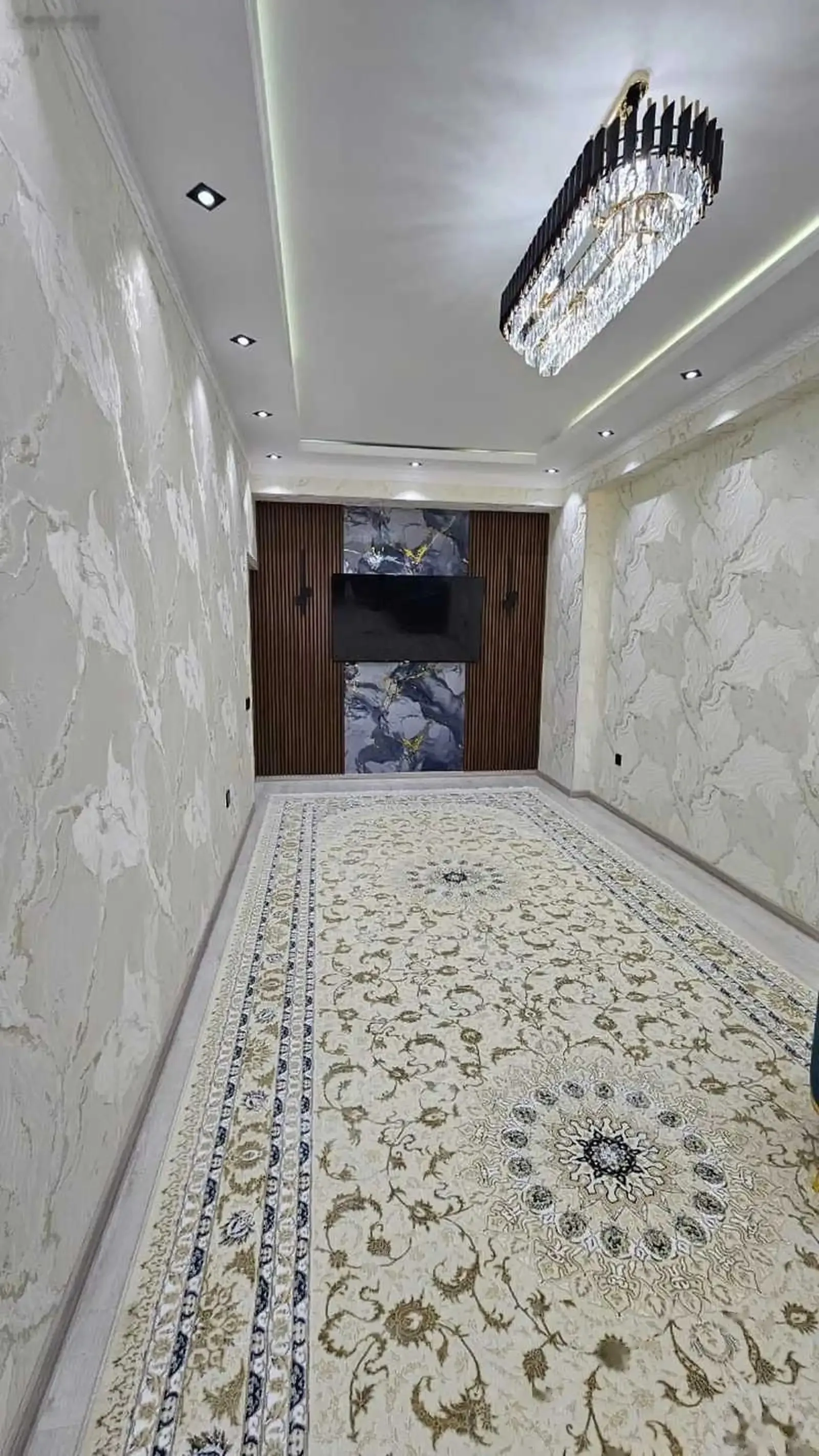 2-комн. квартира, 16 этаж, 65м², кафе Cуман