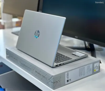Ноутбук HP core i 5-120U