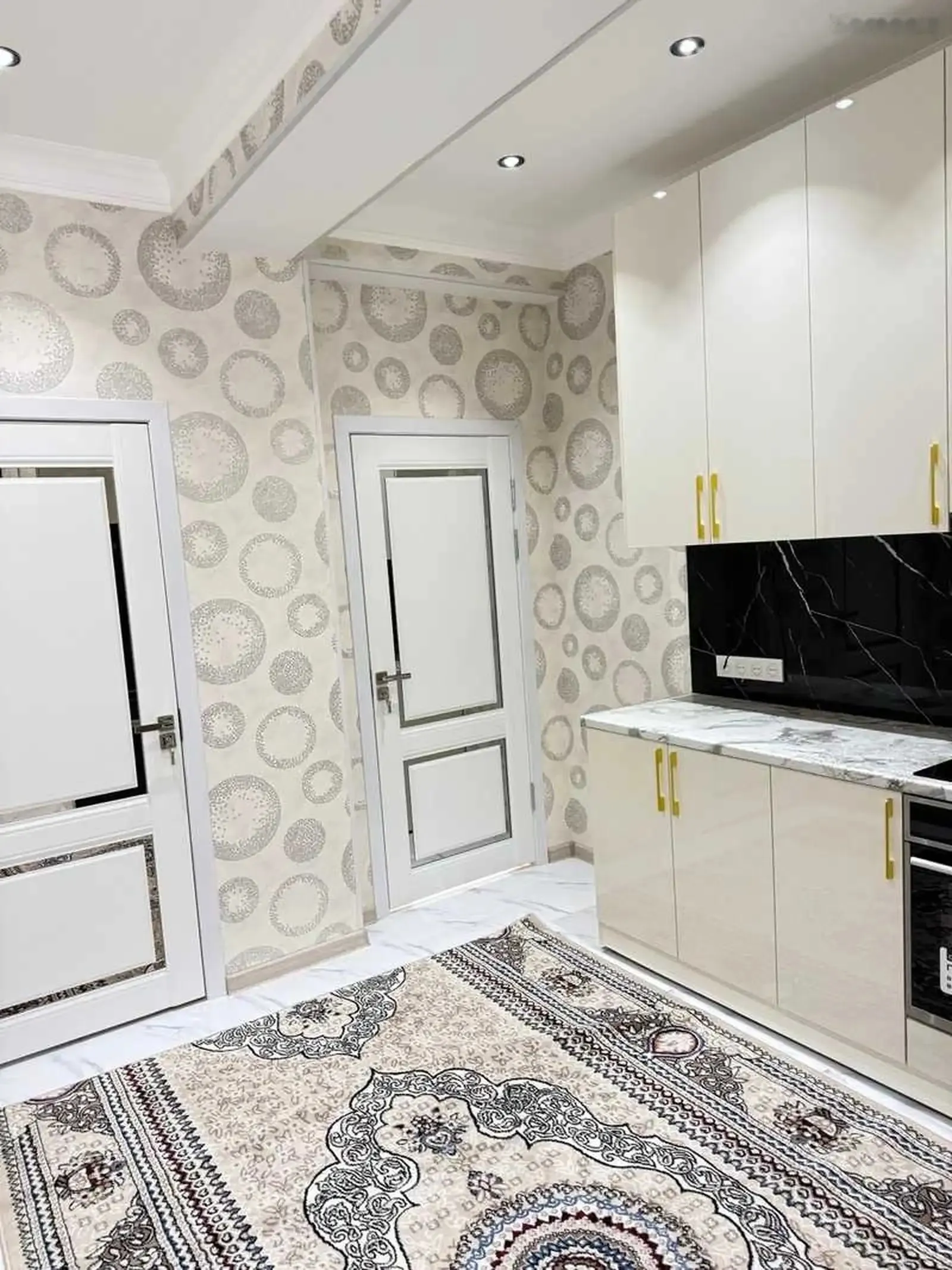 2-комн. квартира, 7 этаж, 76м², 82мкр