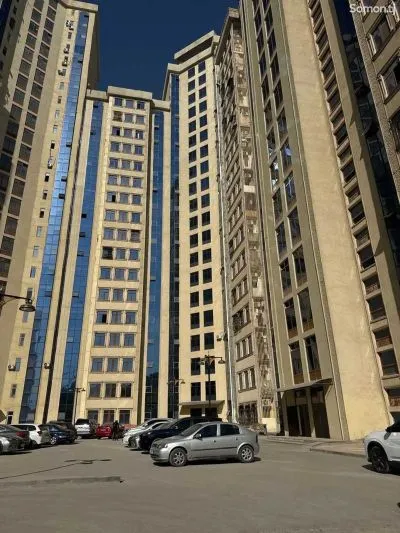 2-к квартира, 9 этаж, 90 м², и сомони