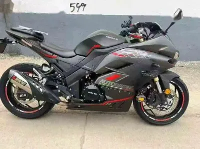 Мотоцикл Ducati 400 на заказ