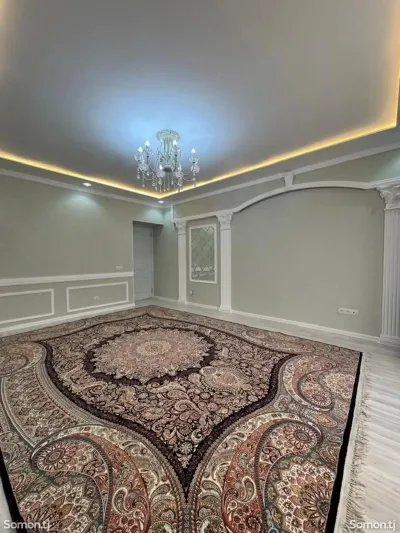 5-комн. квартира, 6 этаж, 118 м², ЦУМ