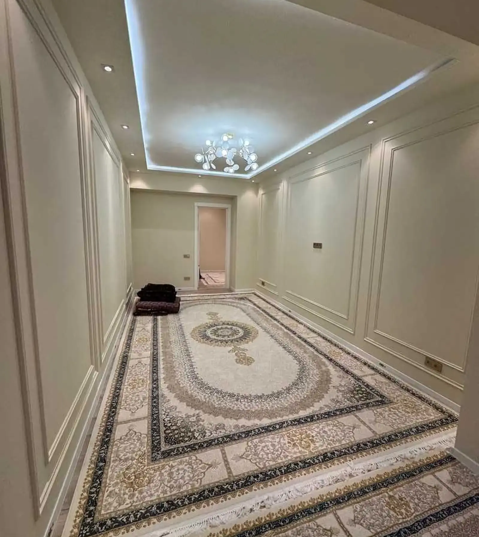 4-комн. квартира, 18 этаж, 130м², Хилтон