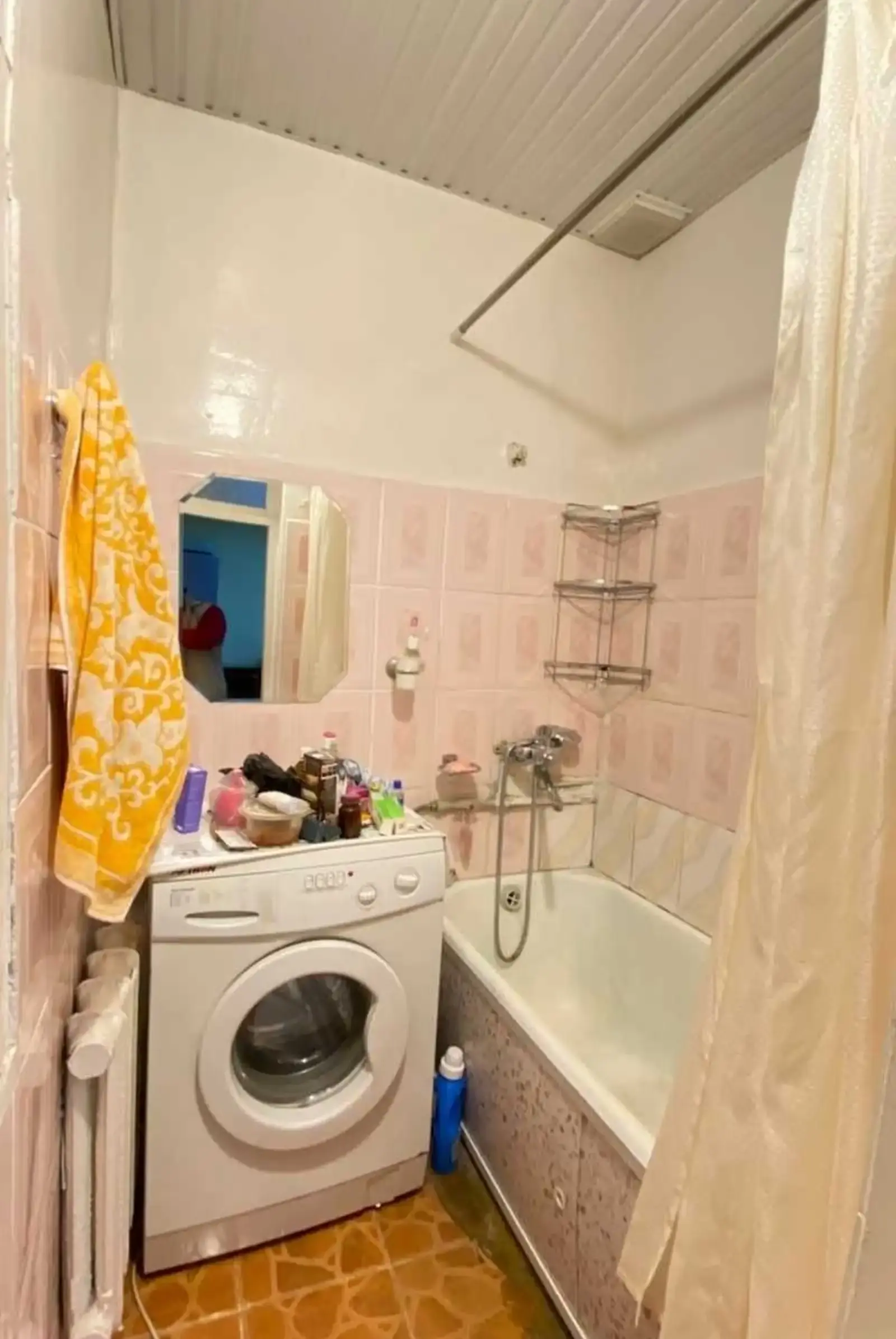3-комн. квартира, 1 этаж, 75м², шохмансур